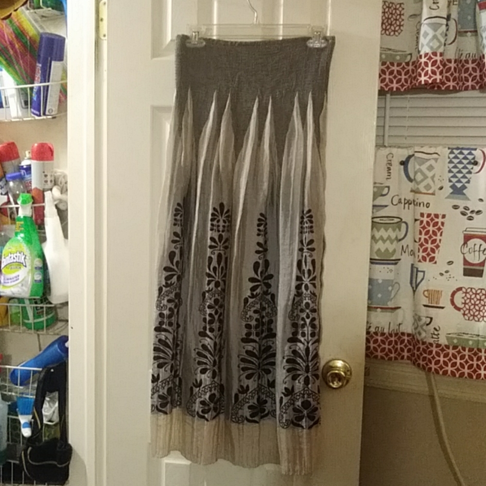Lapis Skirt